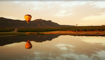 H Boutique Hotel - Whitsundays Accommodation 28