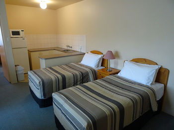 Best Western Fawkner Suites & Serviced Apartments - Whitsundays Accommodation 7