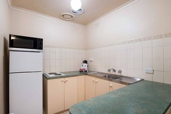 Best Western Fawkner Suites & Serviced Apartments - Whitsundays Accommodation 51