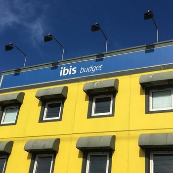 Ibis Budget Fawkner - Whitsundays Accommodation 6