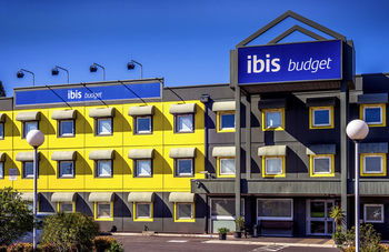 Ibis Budget Fawkner - Whitsundays Accommodation 21