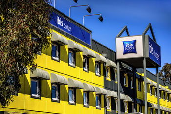 Ibis Budget Fawkner - Whitsundays Accommodation 22
