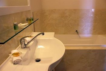 Foothills Conference Centre - Whitsundays Accommodation 29