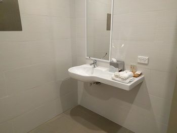 Ibis Styles The Entrance - Whitsundays Accommodation 14