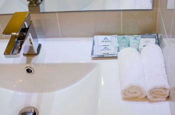 Park Squire Motor Inn And Serviced Apartments - Whitsundays Accommodation 17