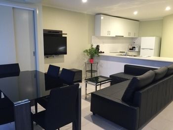 Park Squire Motor Inn And Serviced Apartments - Whitsundays Accommodation 21
