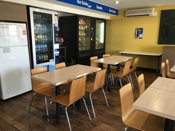 Ibis Budget Gosford - Whitsundays Accommodation 0