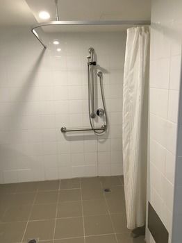 Ibis Budget Gosford - Whitsundays Accommodation 13