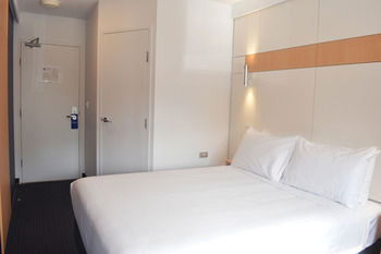 Ibis Budget Gosford - Whitsundays Accommodation 26