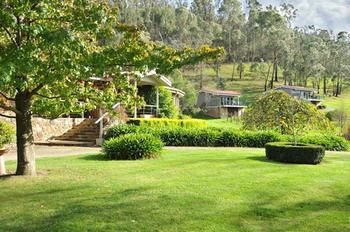 Araluen Villas - Whitsundays Accommodation 0