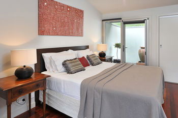Araluen Villas - Whitsundays Accommodation 4