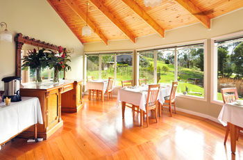 Araluen Villas - Whitsundays Accommodation 8