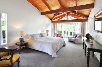 Araluen Villas - Whitsundays Accommodation 9