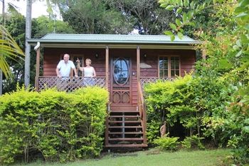 Sunshine Valley Cottages - Whitsundays Accommodation 4
