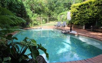 Sunshine Valley Cottages - Whitsundays Accommodation 16