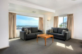 Harbourview Serviced Apartments - Whitsundays Accommodation 2