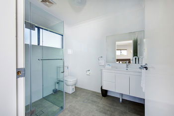 Harbourview Serviced Apartments - Whitsundays Accommodation 58