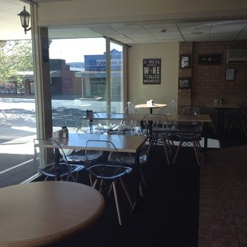 Ashton Townhouse Motel And Suites - Whitsundays Accommodation 26