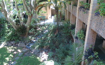 Amg Motel & Serviced Apartments - Whitsundays Accommodation 3