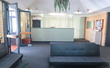 Amg Motel & Serviced Apartments - Whitsundays Accommodation 8