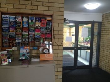 Amg Motel & Serviced Apartments - Whitsundays Accommodation 16