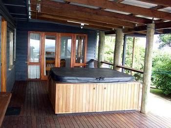 Top Cottage @ Maleny - Whitsundays Accommodation 2