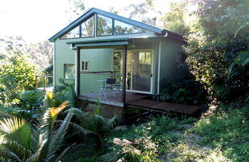 Treetops Accommodation Montville - Whitsundays Accommodation 52