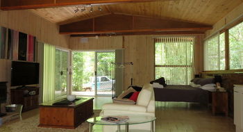 Treetops Accommodation Montville - Whitsundays Accommodation 72