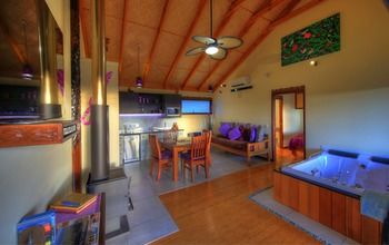 Maleny Tropical Retreat Balinese B&b - Whitsundays Accommodation 55