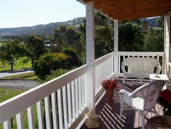 Yarraglen BnB - Whitsundays Accommodation 4
