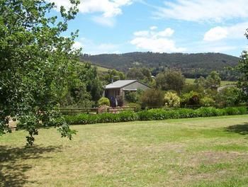 Yarraglen BnB - Whitsundays Accommodation 12