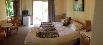 Yarraglen BnB - Whitsundays Accommodation 22