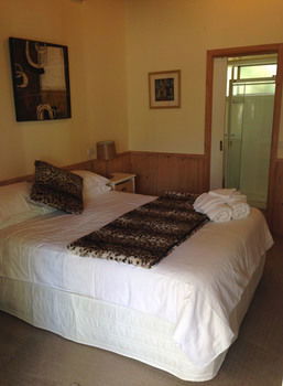 Yarraglen BnB - Whitsundays Accommodation 23