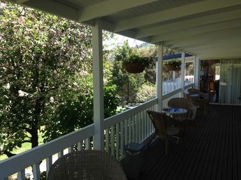Yarraglen BnB - Whitsundays Accommodation 26