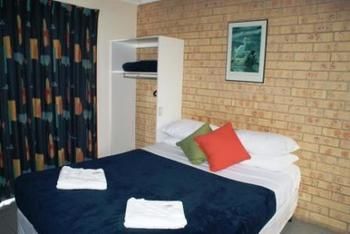 Coolum Budget Accommodation - Whitsundays Accommodation 5