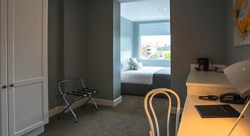 CH On Peel Boutique Hotel - Whitsundays Accommodation 12