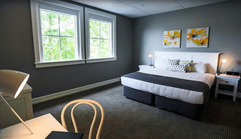 CH On Peel Boutique Hotel - Whitsundays Accommodation 13