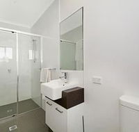 Cooroy Luxury Motel Apartments Noosa - Whitsundays Accommodation