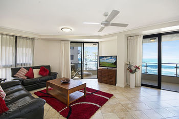 Clubb Coolum Beach Resort - Whitsundays Accommodation 33