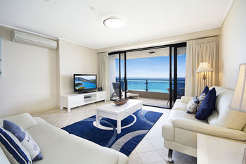 Clubb Coolum Beach Resort - Whitsundays Accommodation 37