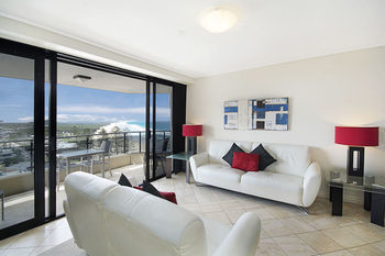 Clubb Coolum Beach Resort - Whitsundays Accommodation 44