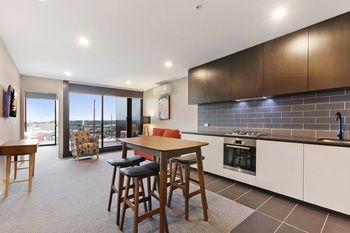 Bayside Towers Serviced Apartments - Whitsundays Accommodation 16