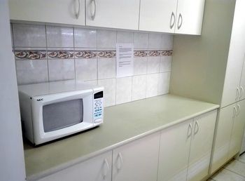 Glen Apartments Melbourne - Whitsundays Accommodation 23