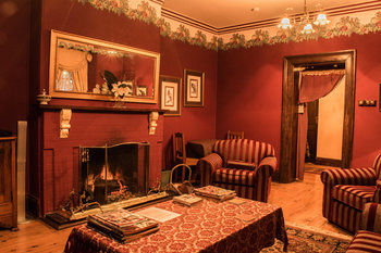 Segenhoe Inn Historic Bed & Breakfast - Whitsundays Accommodation 3