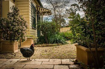 Segenhoe Inn Historic Bed & Breakfast - Whitsundays Accommodation 7