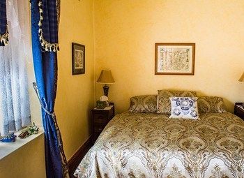 Segenhoe Inn Historic Bed & Breakfast - Whitsundays Accommodation 8