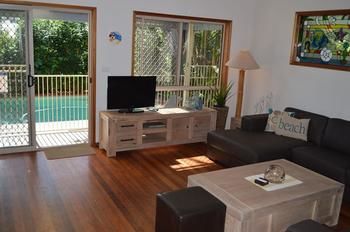 Palms Coolum Beach - Whitsundays Accommodation 0