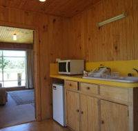 Collins Cap Cottage - Whitsundays Accommodation