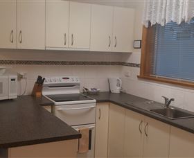 Silwood Park Holiday Unit - Whitsundays Accommodation 2