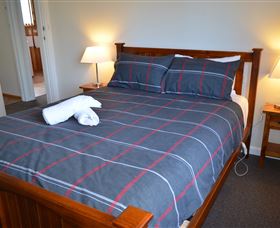 Freycinet Sands - Whitsundays Accommodation 3